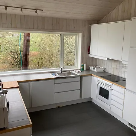 Feriehus Storeval Naeroysund